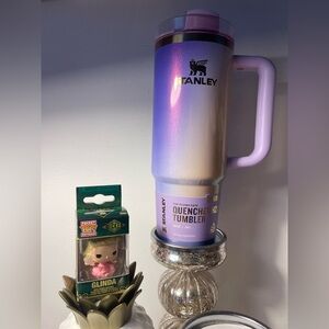 Stanley x Wicked 30oz FlowState Quencher Tumbler Glinda For Good